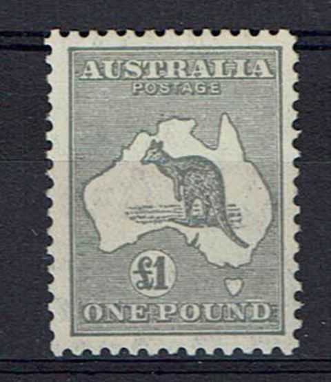 Image of Australia SG 137 LMM British Commonwealth Stamp